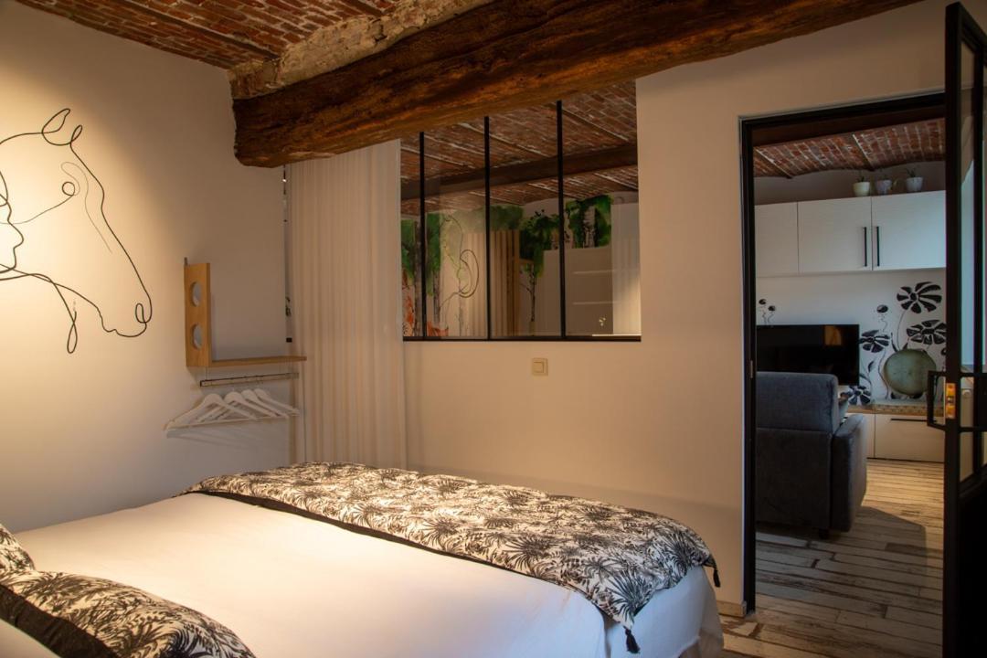 Le Relais De La Posterie Guest House Gembloux Bagian luar foto